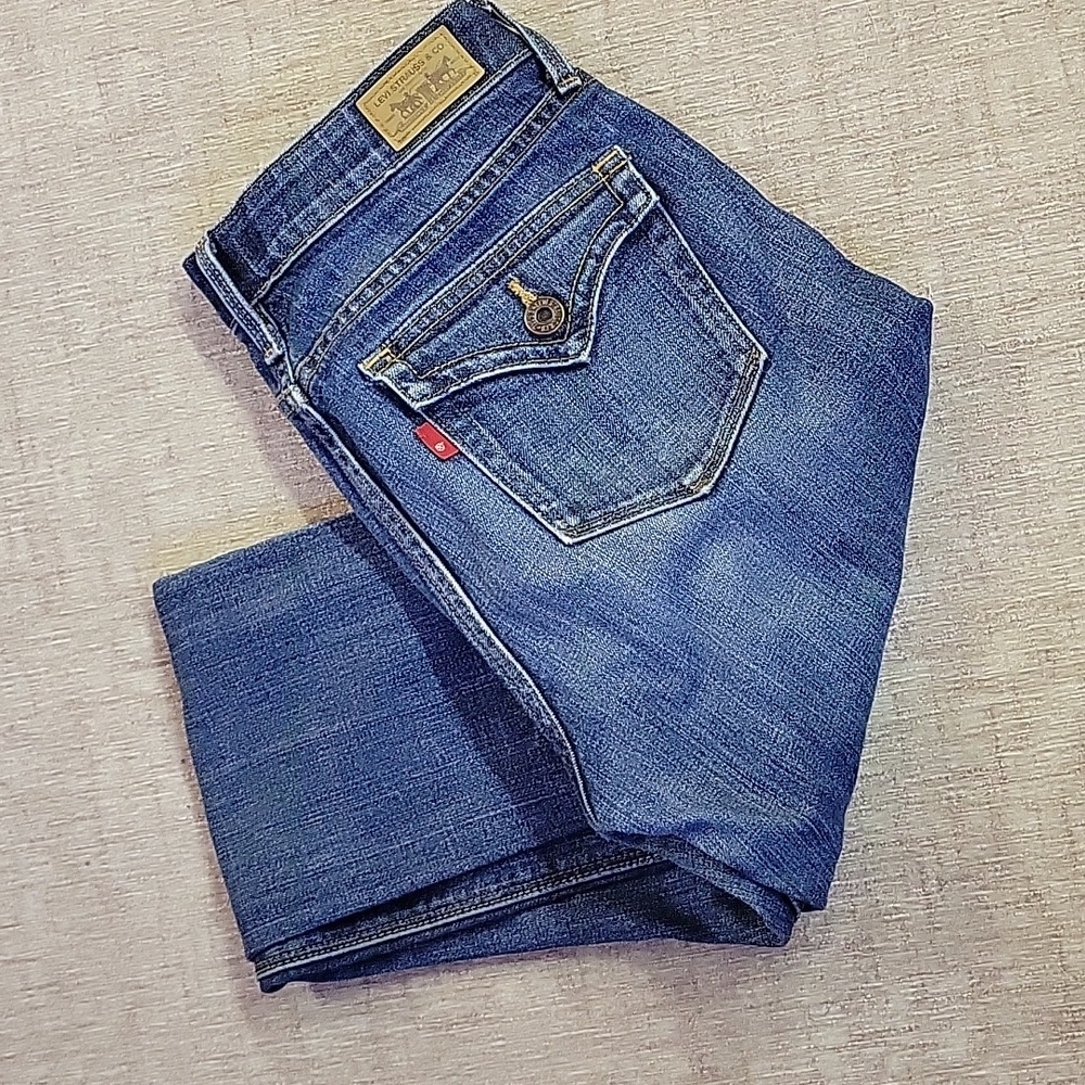 Levi Perfect Waist Straight 525 Jeans